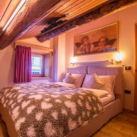 Mansardalpina Apartment Livigno Exterior photo